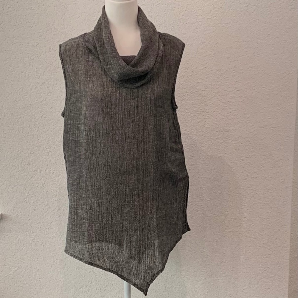 LILICOLLECTION COWL NECK TOP